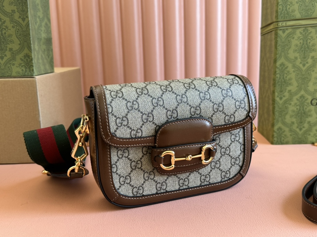 Gucci Satchel Bags